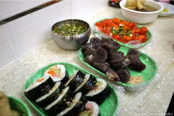 칭구떡볶이 이미지