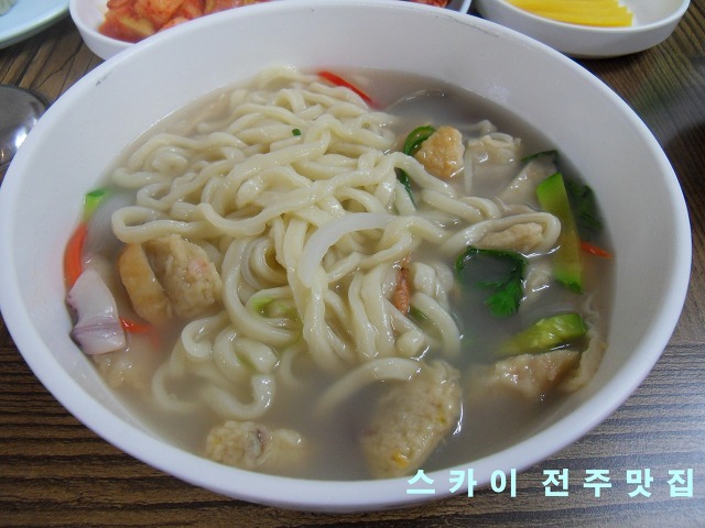본가칼국수 이미지