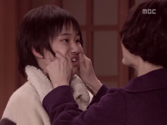 [거침없이하이킥] 민용이가 박해미를 싫어하게된 이유 ㅋㅋㅋㅋㅋㅋㅋㅋㅋ.jpg | 인스티즈