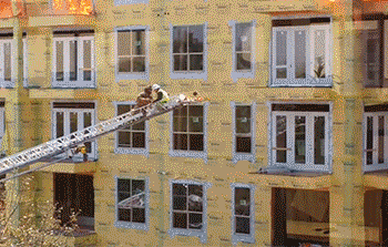 불난 집에서 극적 탈출 | 인스티즈