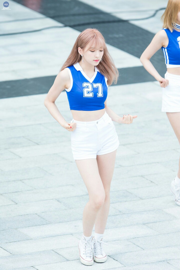 밖에서 새가 기분좋게 울어서 우주소녀 은서 | 인스티즈