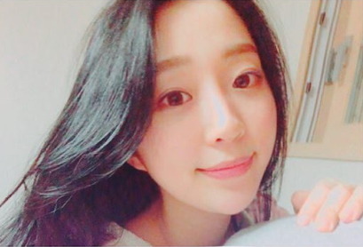 요즘 핫한 벚꽃엔딩 장범준의 미모의 아내..... | 인스티즈