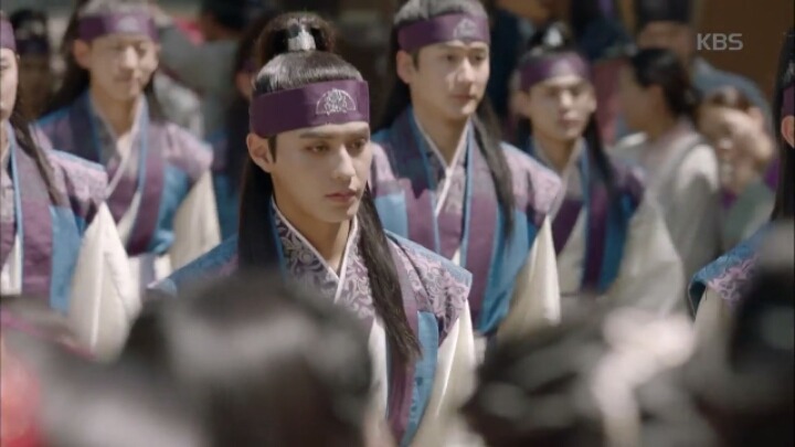 [화랑] 1500년 전 인기 아이돌 화랑 출근길 풍경.jpg (feat.럽라 떡밥) | 인스티즈