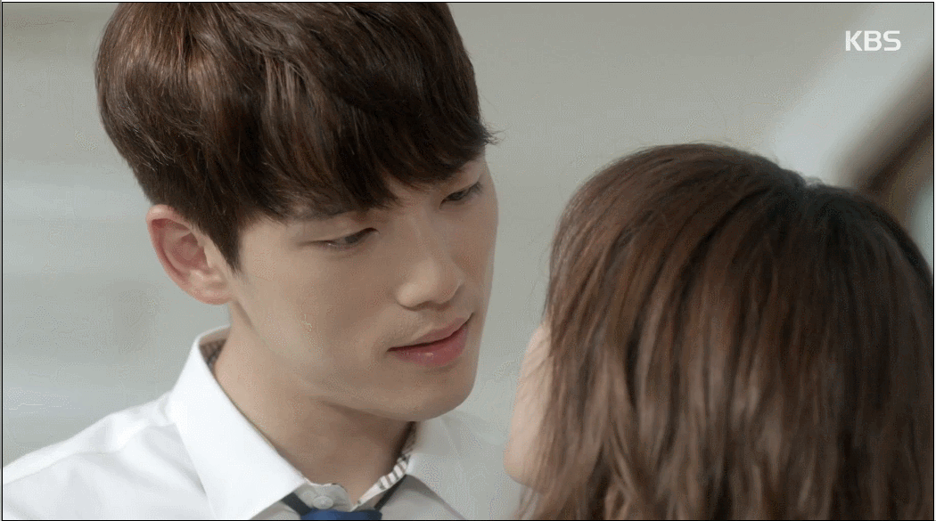 [학교2017] 범인 잡다가 로맨스 찍는 비현실적인 18살 고딩들... | 인스티즈