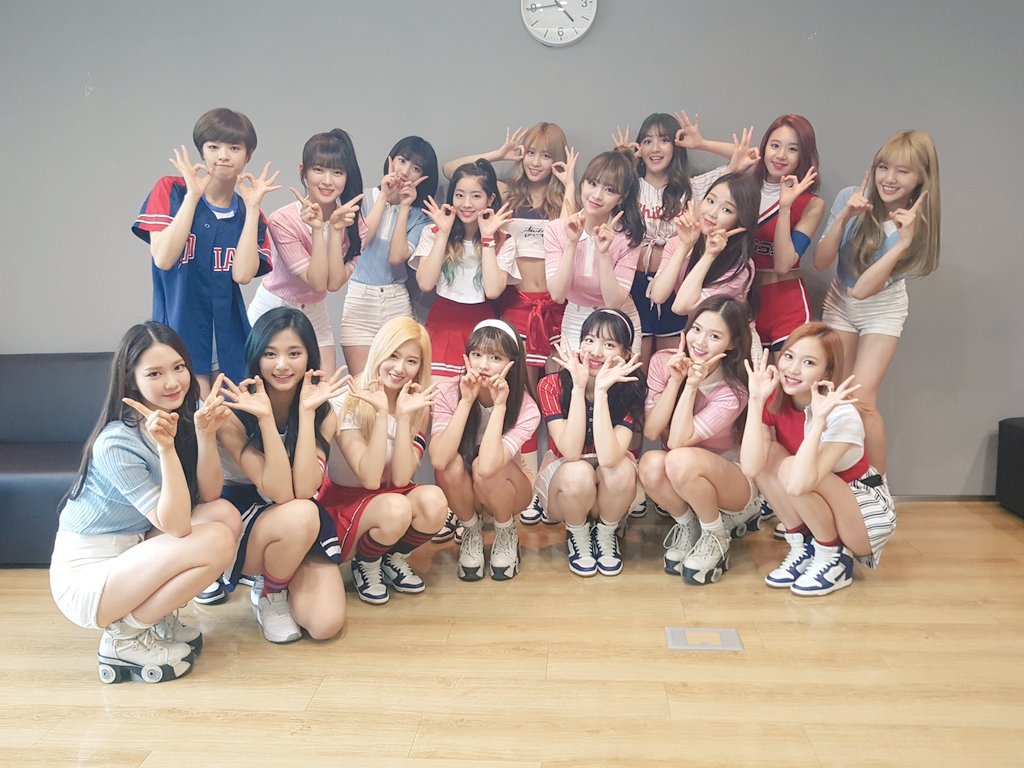 트와이스 음방·라디오 단체사진 | 인스티즈