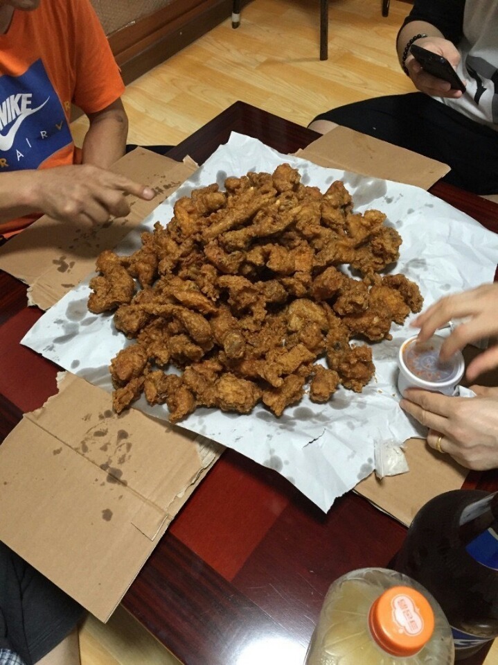 어느시골의 21000원 짜리 치킨 .jpg | 인스티즈