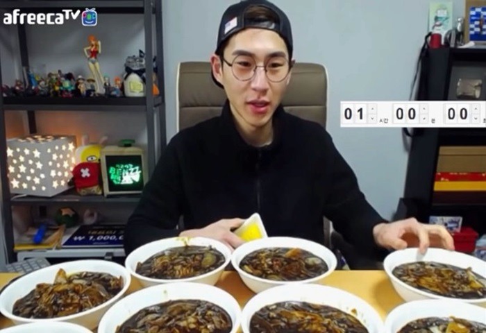 먹방 BJ 먹는양 톱쓰리 | 인스티즈