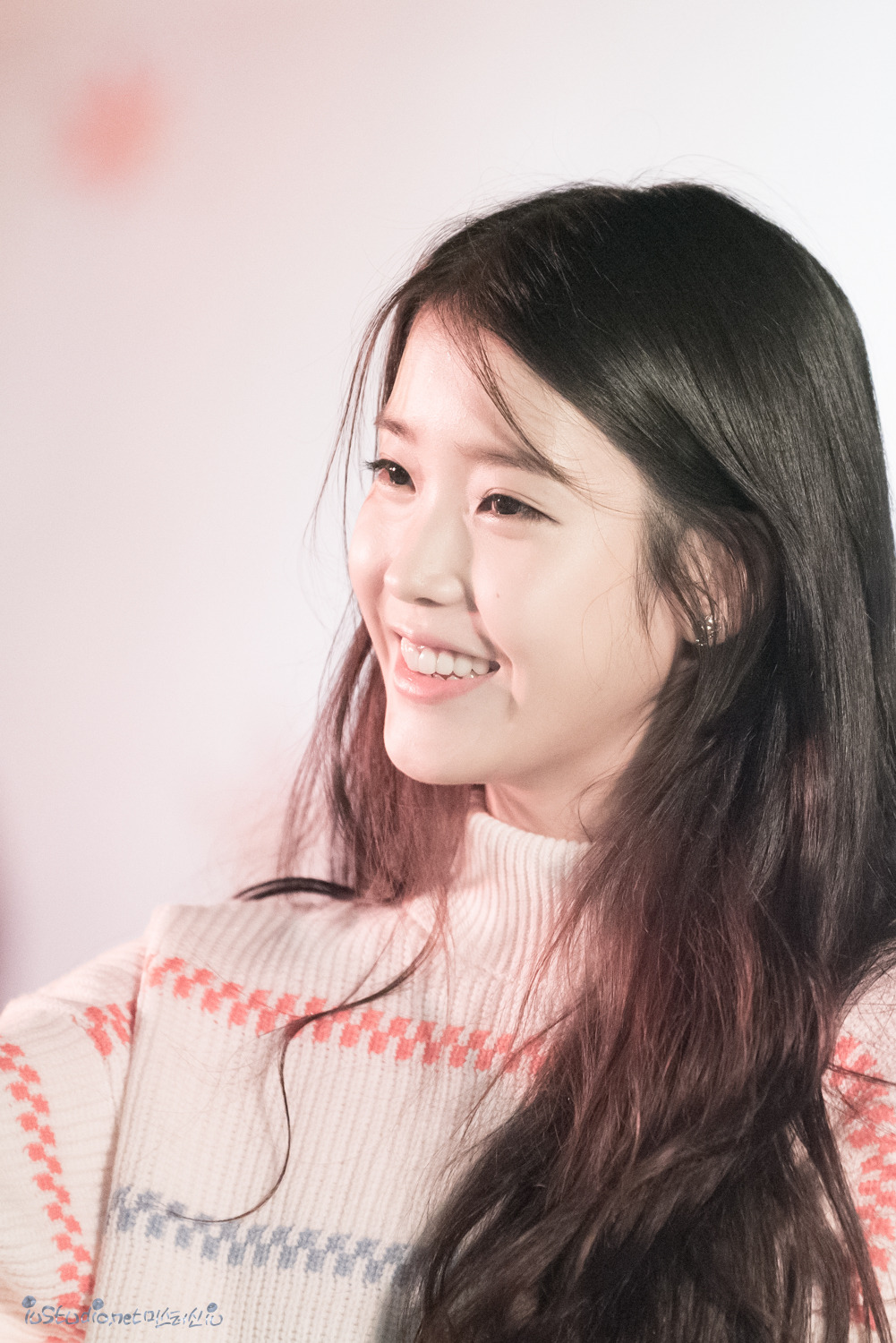 아이유 최근 화보 ㅠ | 인스티즈