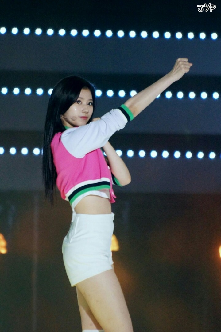 사나 개인기.gif | 인스티즈