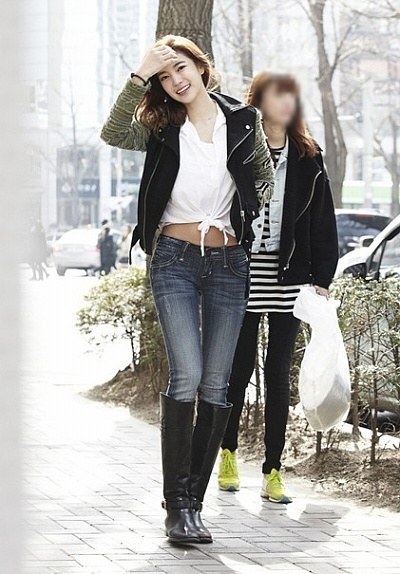 청바지가 잘 어울리는 여자들은 이쁘다 | 인스티즈