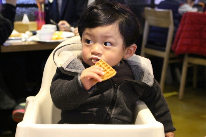 김지홍 이미지
