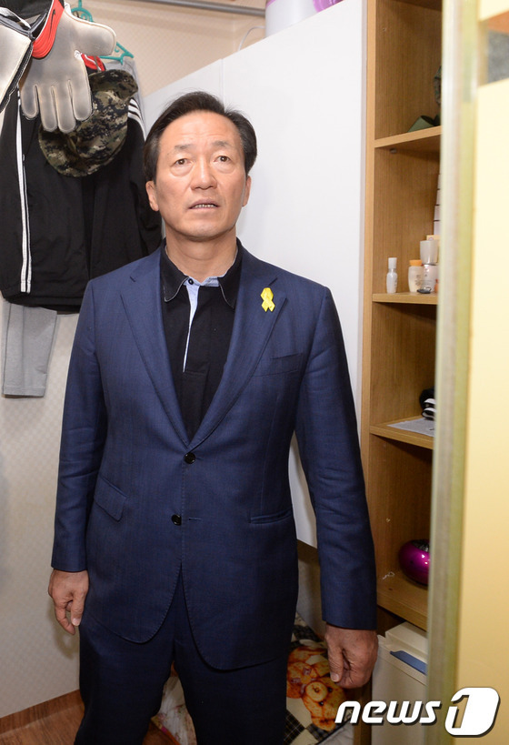 신세계를 경험하고 있는 정몽준.jpg | 인스티즈