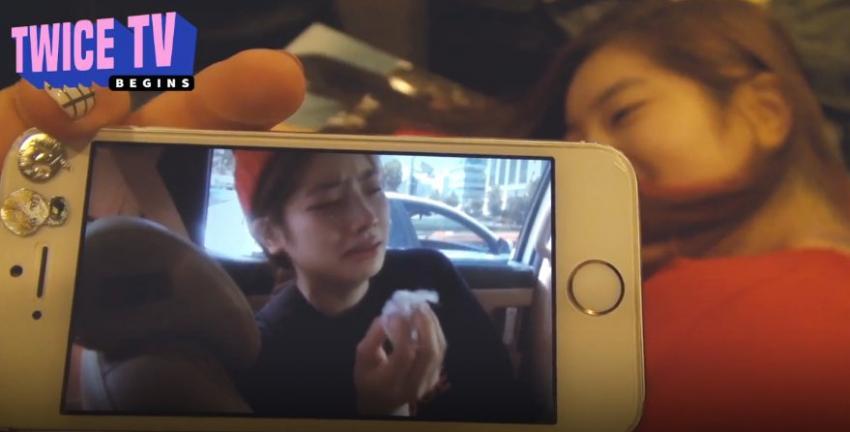 팬 편지보고 우는 다현 | 인스티즈