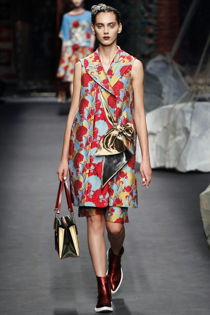 Aquilano. Rimondi 아퀼라느 리몬디 2016 s/s RTW 컬렉션 | 인스티즈