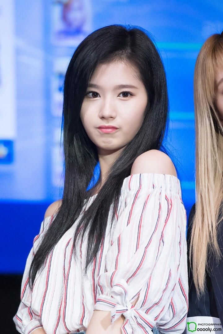 사나 비주얼에 대한 오해.gif | 인스티즈