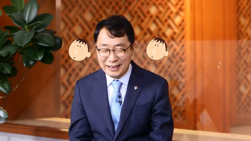 김치찌개 가장 잘하는 윤영찬 수석.jpg | 인스티즈