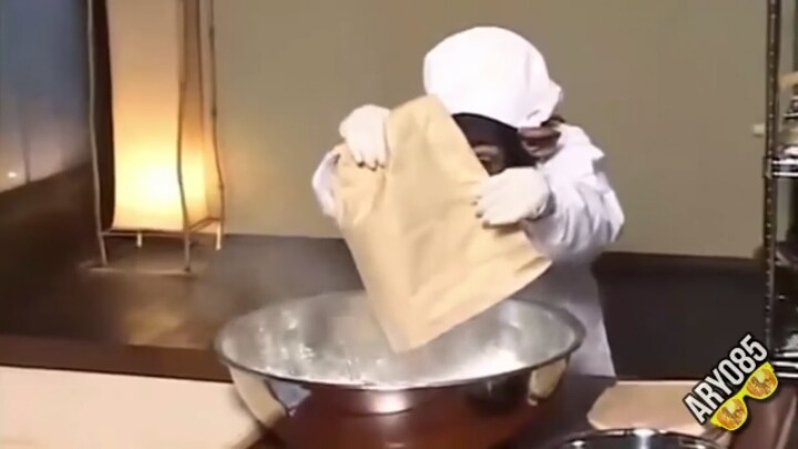 요리하는 침팬치 | 인스티즈