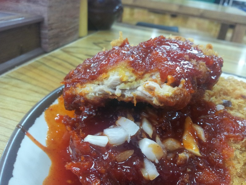 [돈까스] 맵기로 유명한 신대방 돈까스 | 인스티즈