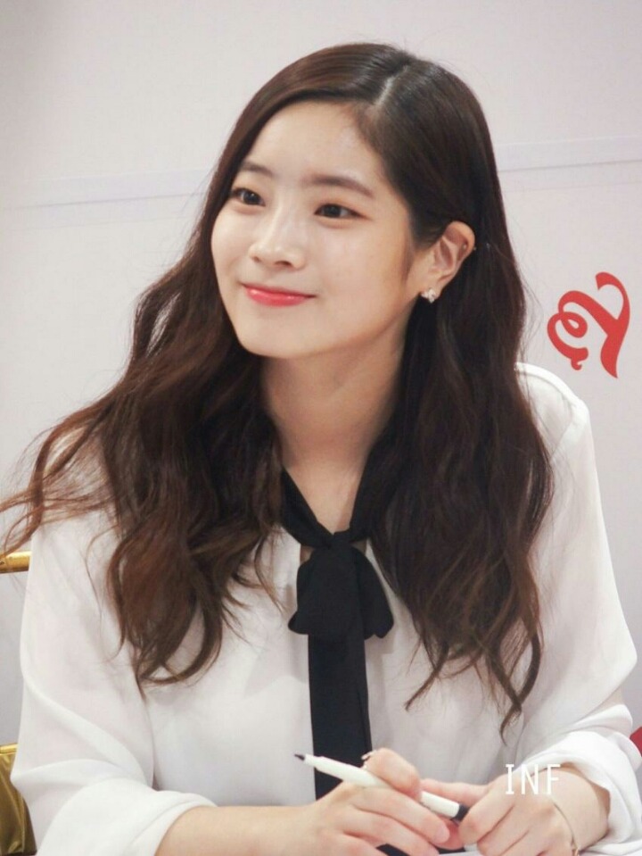 어제 스프리스 팬사인회한 트와이스 | 인스티즈