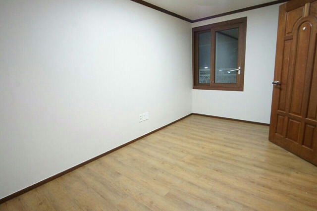 월드하우스 이미지
