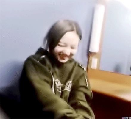 오늘자 귀여운 나연이 | 인스티즈