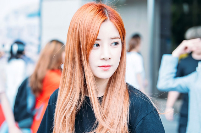 [에이핑크] 습도가 떨어질 기미가 보이질 않아서 박초롱 | 인스티즈