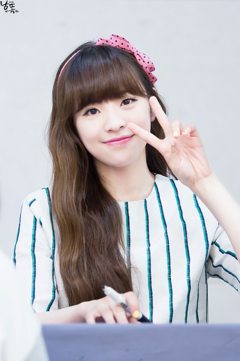 오마이걸 신혜진 | 인스티즈