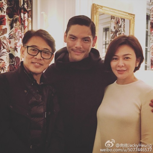 중국내에서도 이미지가 좋은 무술배우.. 영화에서나 또한 사생활마저도 모든사람들에게 귀감이 되고 존경심을 불러일으키는 분 | 인스티즈