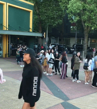 오늘자 지드래곤 시애틀 공연장.jpg | 인스티즈