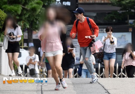 오늘자 유재석 해피투게더 출근길 | 인스티즈