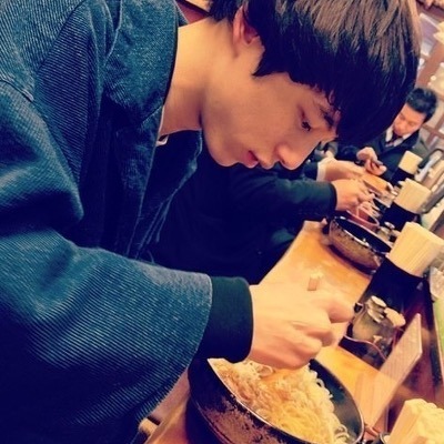 남친짤로 유명한 (일본) 모델 & 배우 사카구치 켄타로 | 인스티즈