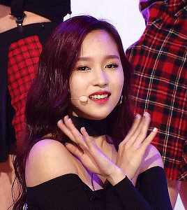 미나 어깨 노출 | 인스티즈
