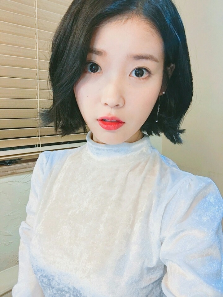 아이유 사진 | 인스티즈