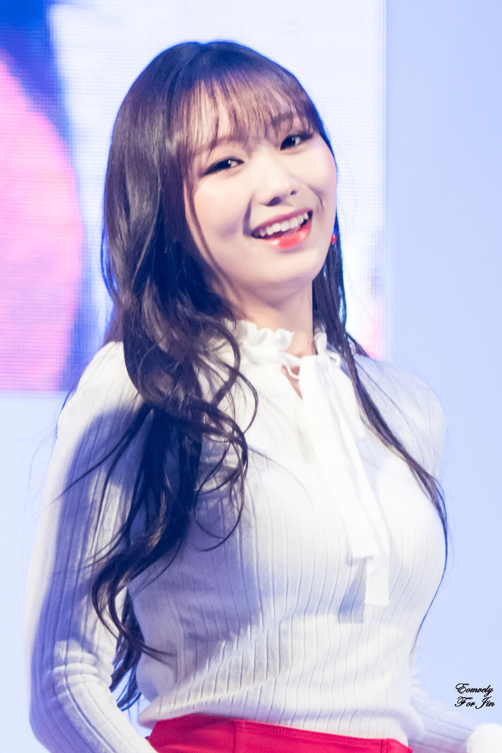 [러블리즈] 일어나서 해톡을 가보니 레알 팬분들이 초상집 분위기라서 수정이 | 인스티즈