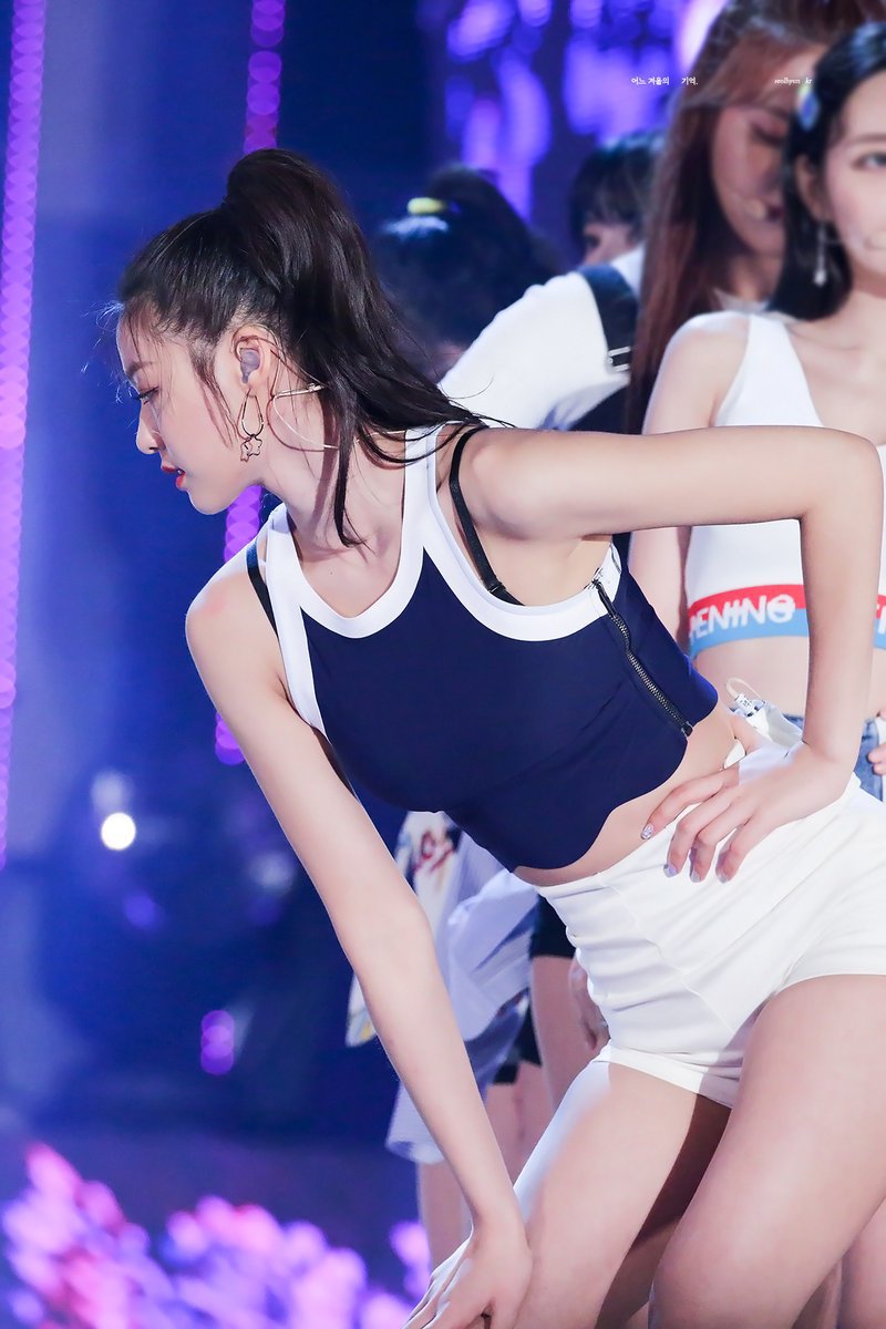 18시즌 설현이 미모.jpgif (100장) | 인스티즈