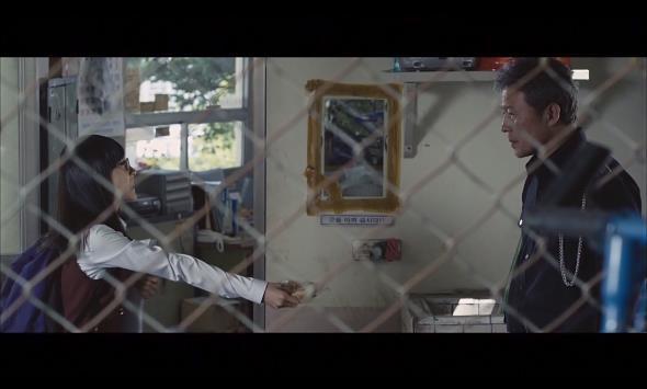 강산맨션 102호에는 살인마가 살고있다. ＜영화＞ 이웃사람 09 ((약간 놀람주의)) | 인스티즈