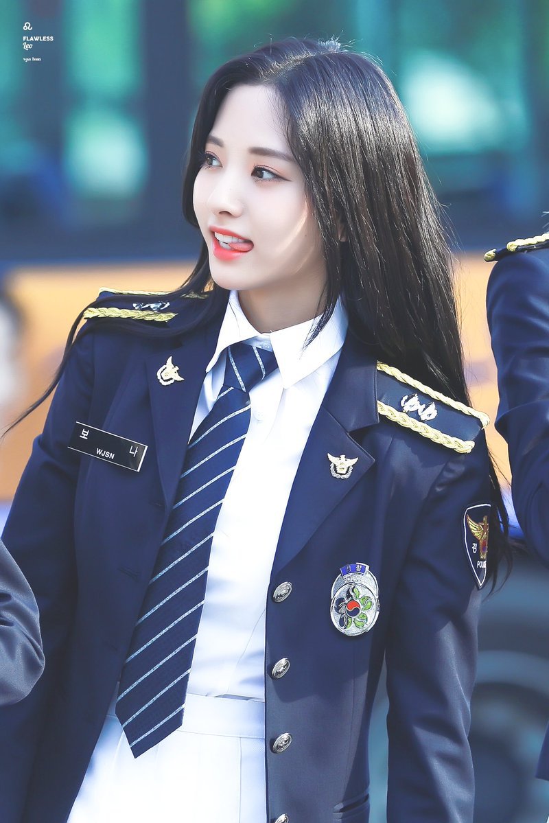 또다른 아이돌 얼굴천재 우주소녀 보나.jpg | 인스티즈