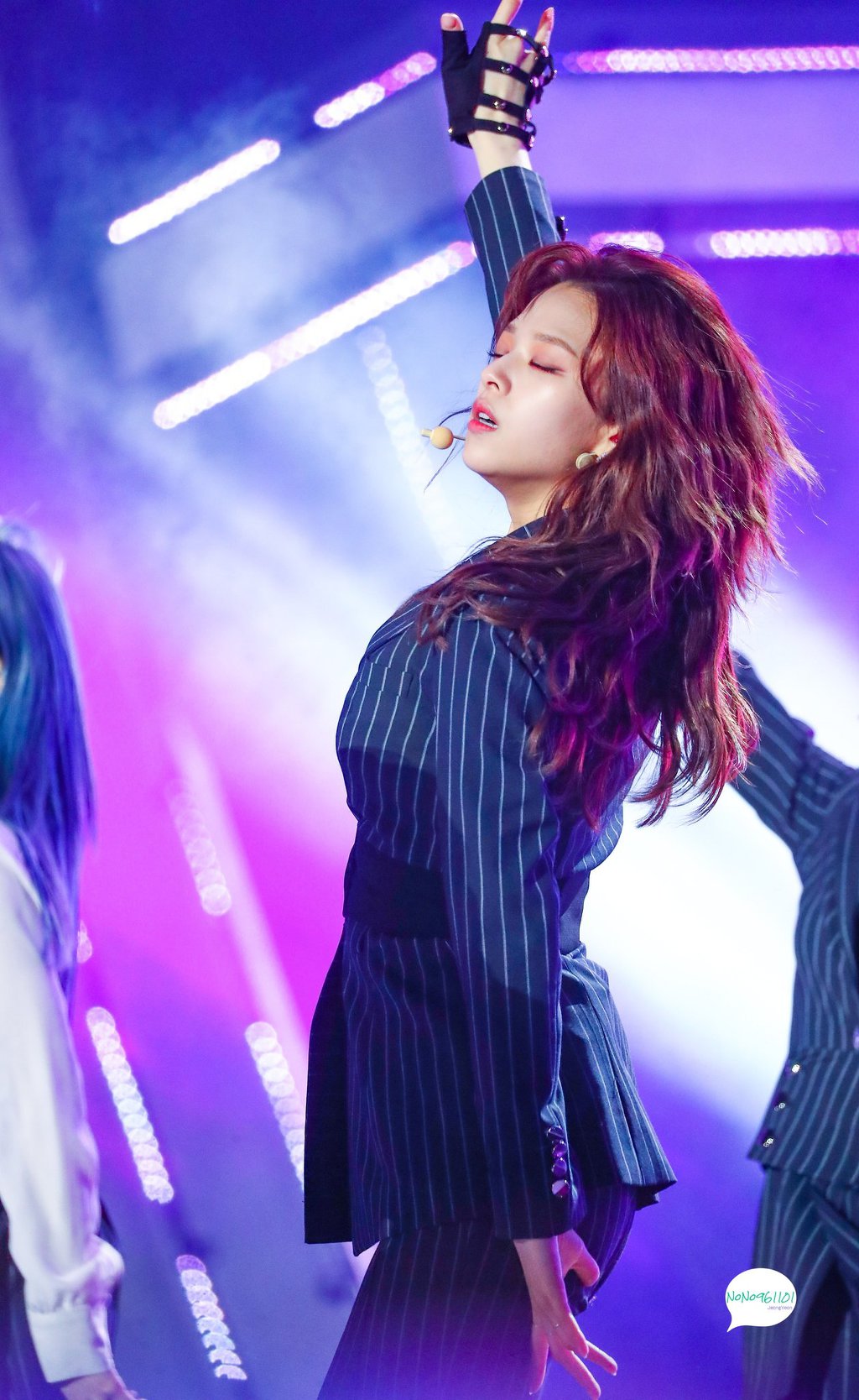 요즘 너무 이쁜 정연이 광주 슈퍼콘서트 | 인스티즈