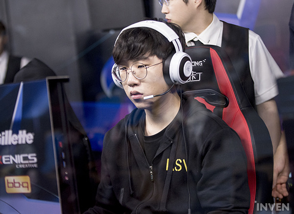 2018 LCK 서머 원딜 프로게이머 MVP급 활약 나온다 VS 힘들다 | 인스티즈