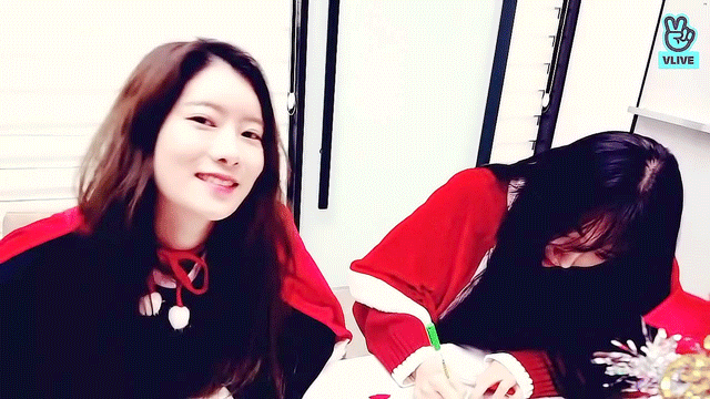 프리스틴 크리스마스 V앱.gif | 인스티즈