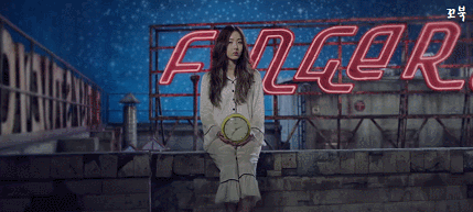 여자친구 핑거팁 MV.gif | 인스티즈