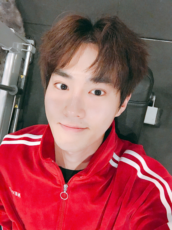 띠용 이미지