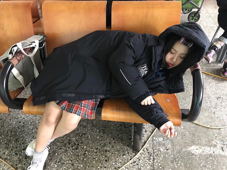 영화 '마녀'의 욕쟁이 아가씨 배우 고민시.jpg | 인스티즈
