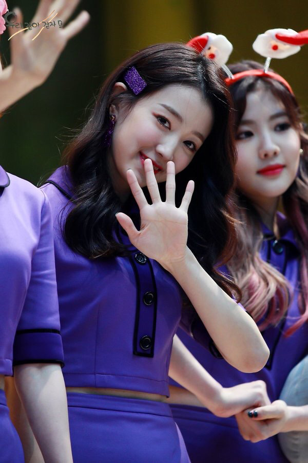 [구구단] 라디오에서 캐롤이 흘러나와서 하나 | 인스티즈