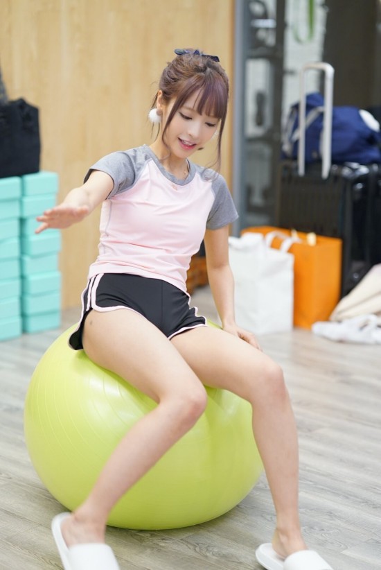 꿀노잼 배우 모모노기 카나 | 인스티즈