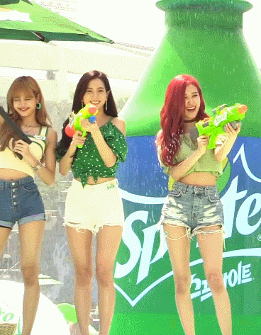 물에 젖은 지수 .gif | 인스티즈