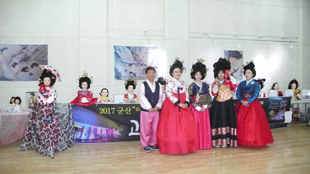 외출준비미용실 이미지