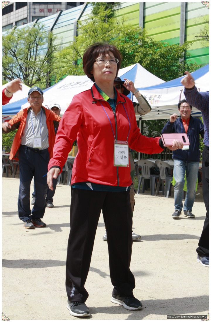 흥인 이미지