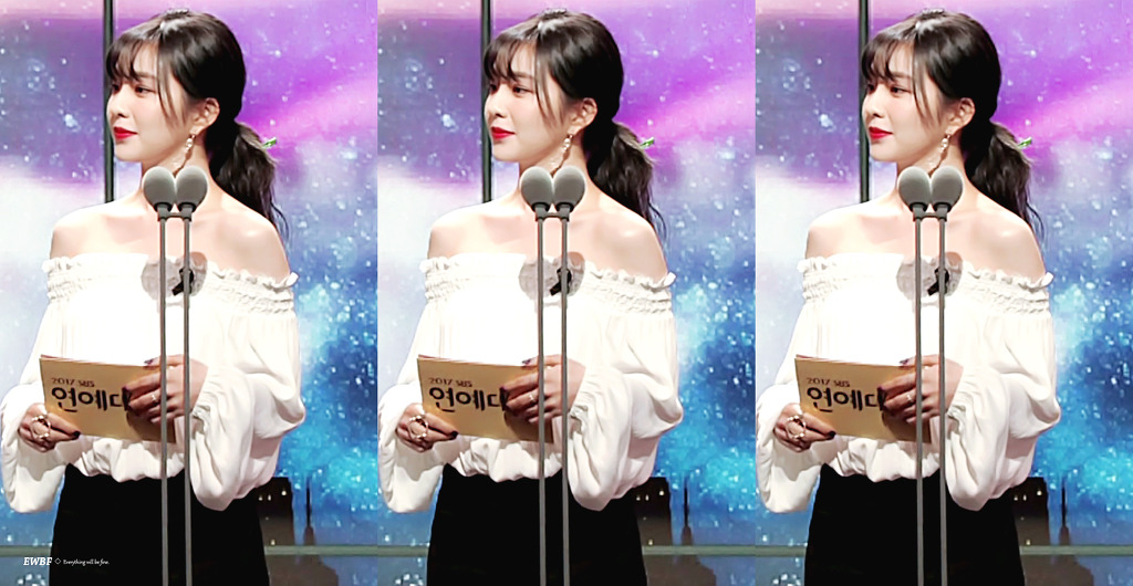 매년 연말 시상식에서 미모 폭발하는 아이린.jpgif | 인스티즈