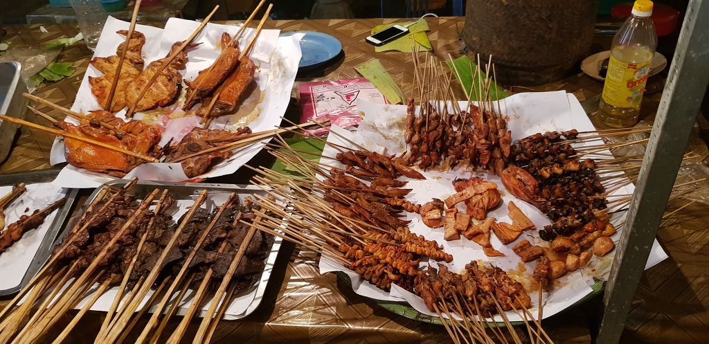 서민숯불꼬치 이미지